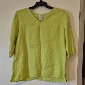 Match Point Linen Top – V-Neck, Large, Lime Green